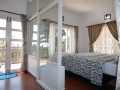 stay-munnar-olivebrook-bed